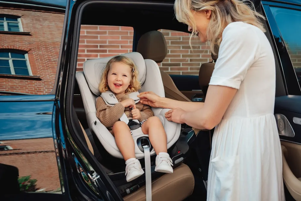 Britax Römer Dualfix PRO характеристики